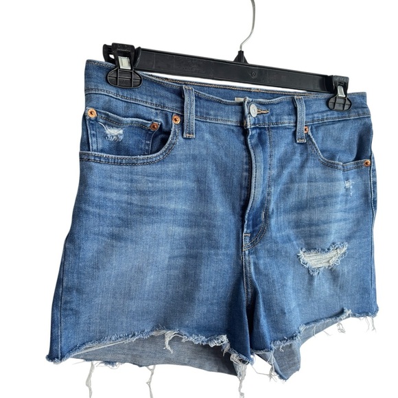 Levi's High Rise Jean Shorts Size 31 Stretch Denim Distressed Bootie
Beachy - Picture 2 of 12